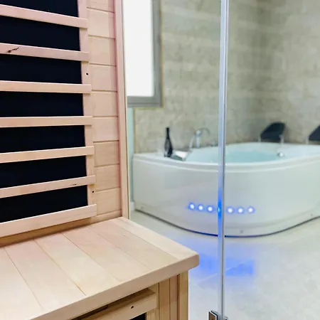 شقة La Athenee - Sauna & Balneo Coeur De - 407 *