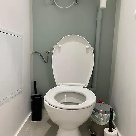 La Athenee - Sauna & Balneo Coeur De - 407 روان